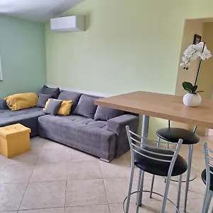 Vesna Apartment